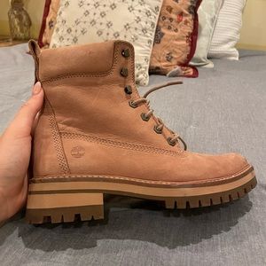 Timberland Women’s size US 9